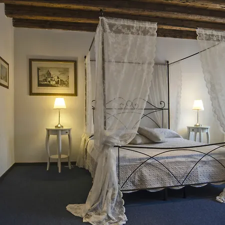 Ca' Santo Spirito Panzió Velence