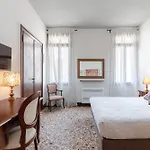 Ca' Santo Spirito 4*