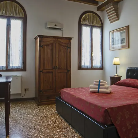 Ca' Santo Spirito B&B Bed & Breakfast Venedig