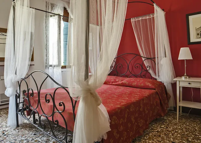 Alojamento de Acomodação e Pequeno-almoço Ca' Santo Spirito Veneza